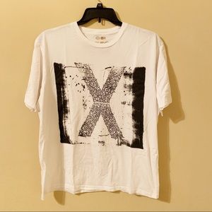 RVCA black & white tee XXL